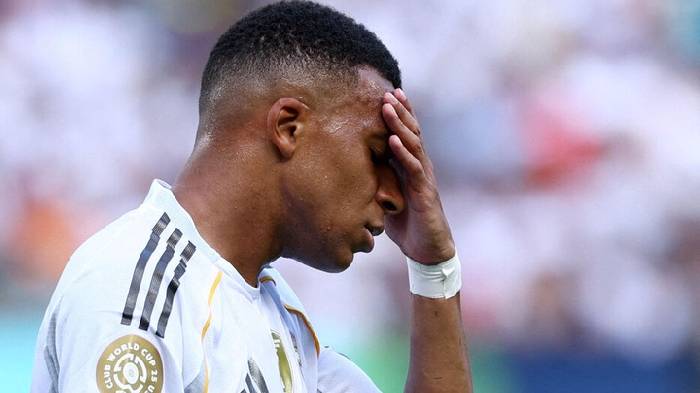 Mbappe thi đấu rất tệ khi tái ngộ PSG