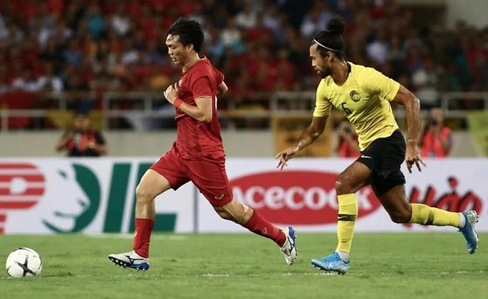 Tuấn Anh chấn thương trong chiến thắng của Việt Nam trước Malaysia