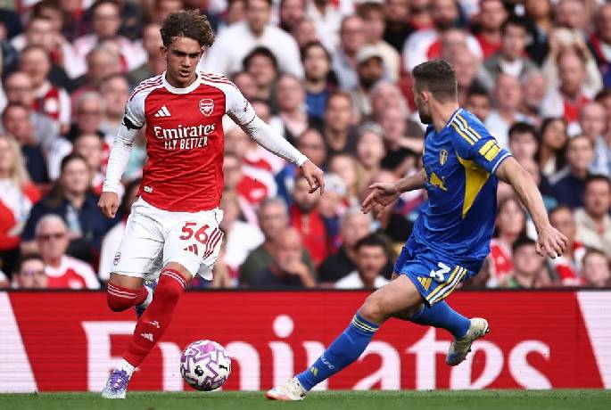 Kèo thẻ phạt Arsenal vs Leeds 18h30 ngày 10/10