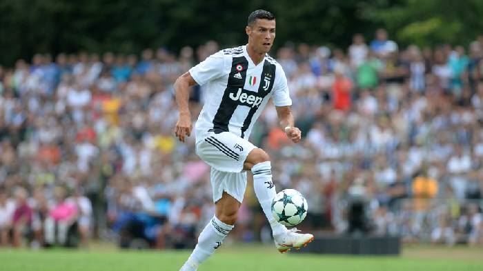 Top ghi bàn Serie A 20/21: Ronaldo một mình một ngựa