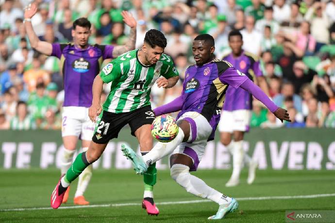 Soi kèo phạt góc Valladolid vs Real Betis, 22h15 ngày 11/1