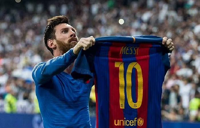 Tân binh Barca: 'Tôi không quan tâm tới áo số 10 của Messi'