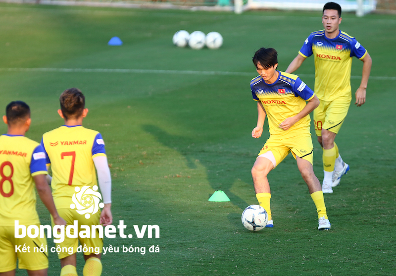 Những địa điểm offline màn hình lớn xem trực tiếp Việt Nam vs UAE, 20h ngày 14/11