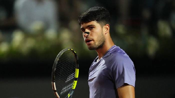 Alcaraz và Zverev giành vé vào vòng 4 Rome Masters 2025 Alcaraz và Zverev giành vé vào vòng 4 Rome Masters 2025