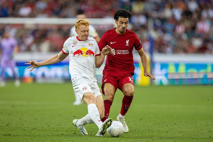 Soi kèo góc Twente vs Red Bull Salzburg, 00h00 ngày 14/8