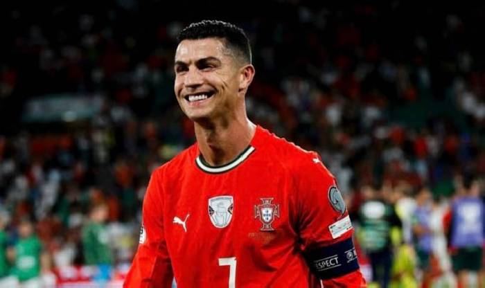 Ronaldo lỡ cơ hội đi vào lịch sử sau trận đấu thất vọng