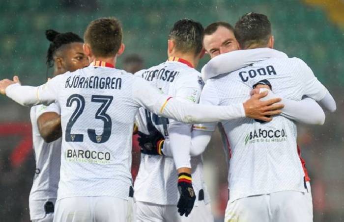 Siêu máy tính dự đoán Lecce vs Pisa, 2h45 ngày 13/12