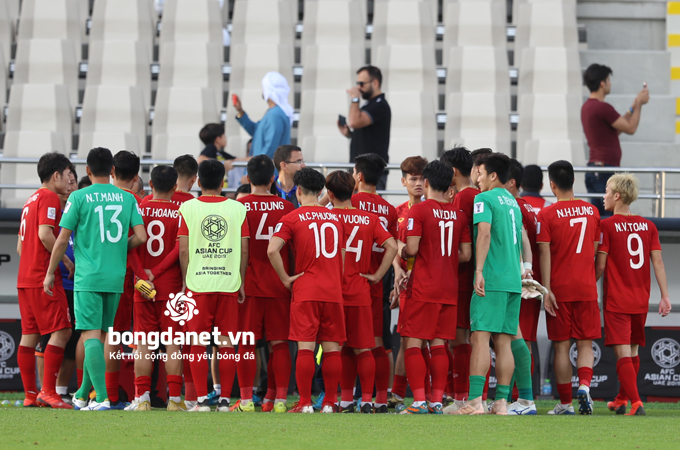 Thầy trò Park Hang-seo 'chuyển nhà' trước trận Việt Nam vs Yemen