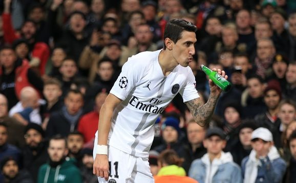 Lý giải hành động Di Maria 'uống bia ăn mừng' trên sân Old Trafford