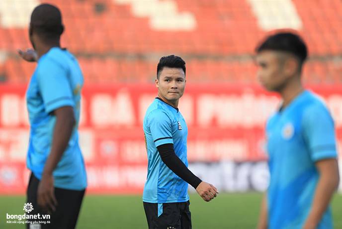 Quang Hải cạnh tranh danh hiệu Tiền vệ xuất sắc nhất lịch sử AFC Cup