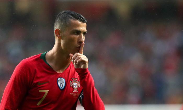 Cristiano Ronaldo chắc chắn lập thêm kỷ lục ở EURO 2021