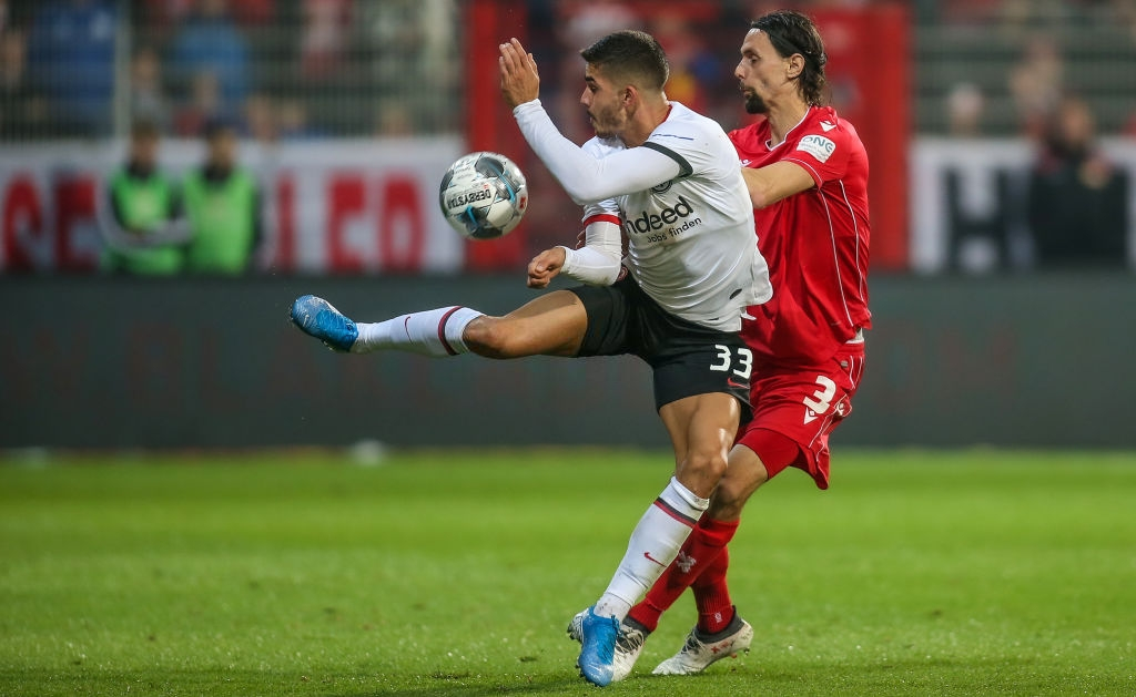 Kết quả đối đầu Eintracht Frankfurt vs M'gladbach, 23h30 ngày 16/5
