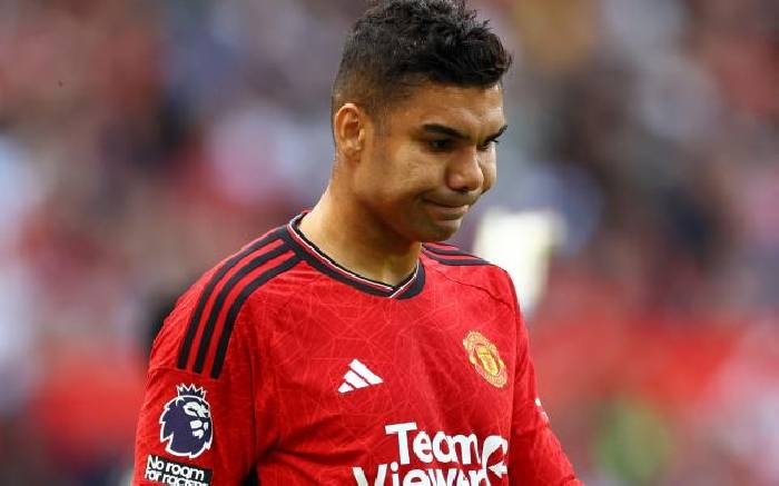 Các huyền thoại MU ‘trút giận’ lên Casemiro