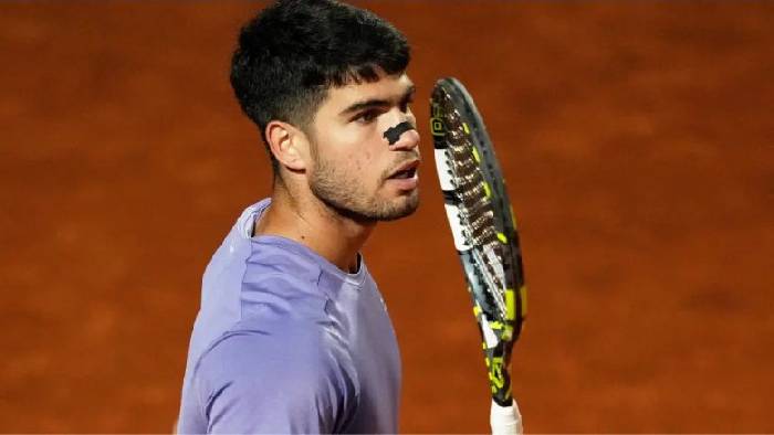 Alcaraz nhọc nhằn vào Tứ kết Rome Masters 2025 Alcaraz nhọc nhằn vào Tứ kết Rome Masters 2025