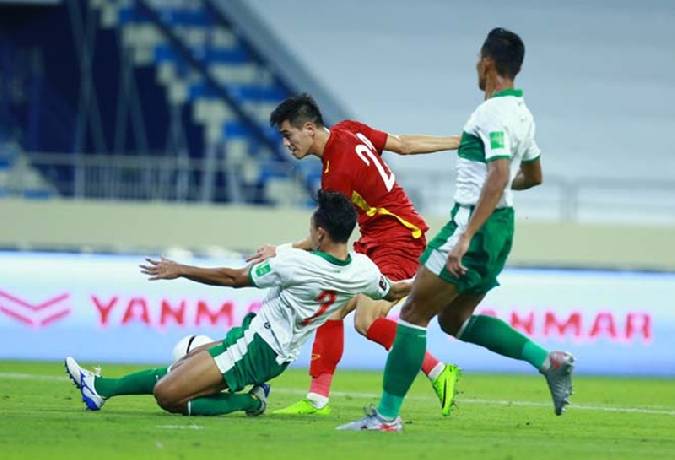 Phân tích kèo hiệp 1 Việt Nam vs Indonesia, 19h30 ngày 15/12