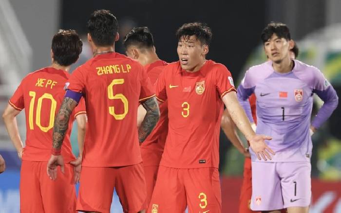 Tranh cãi nảy lửa tình huống Trung Quốc bị từ chối bàn thắng ở Asian Cup