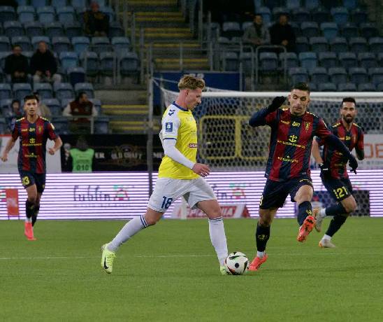 Nhận định, soi kèo Pogon Szczecin vs Motor Lublin, 01h30 ngày 15/5: Khách hết động lực Nhận định, soi kèo Pogon Szczecin vs Motor Lublin, 01h30 ngày 15/5: Khách hết động lực