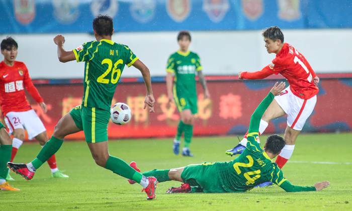 Soi kèo phạt góc Shanghai Port vs Guangzhou FC, 16h30 ngày 15/6