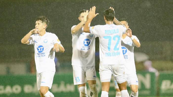 Nhận định, soi kèo Quảng Nam vs Nam Định, 17h00 ngày 15/6: Bảo vệ ngôi vương