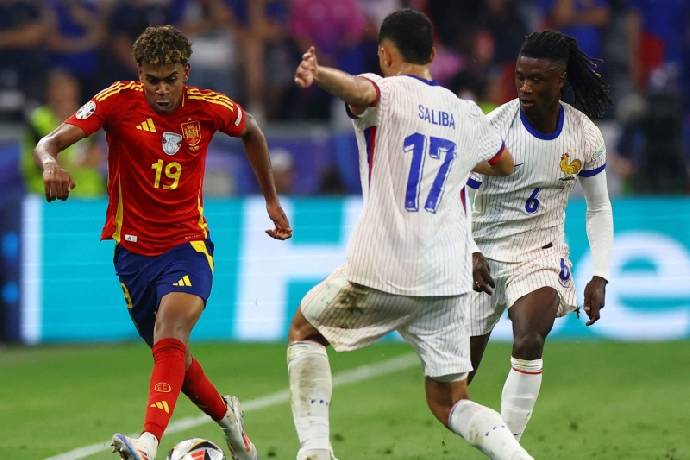 Soi kèo góc Pháp vs Tây Ban Nha, 02h00 ngày 15/07