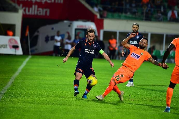 Nhận định, soi kèo Alanyaspor vs Istanbul Basaksehir, 1h00 ngày 15/8