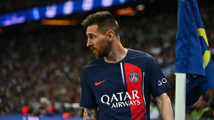 Messi lại có hành động khiến cổ động viên PSG 'nổi điên'