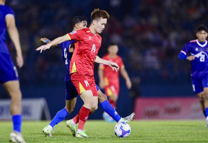 Siêu máy tính dự đoán kết quả trận tuyển Việt Nam gặp Nepal