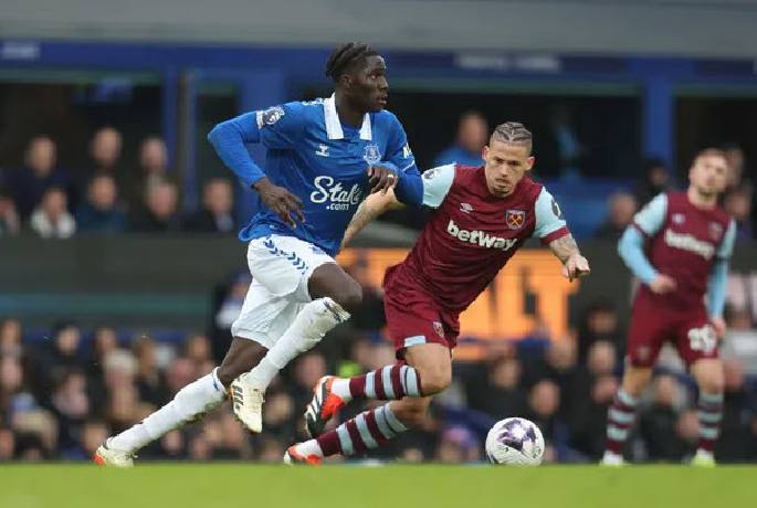 Soi kèo góc Everton vs West Ham, 22h00 ngày 15/3