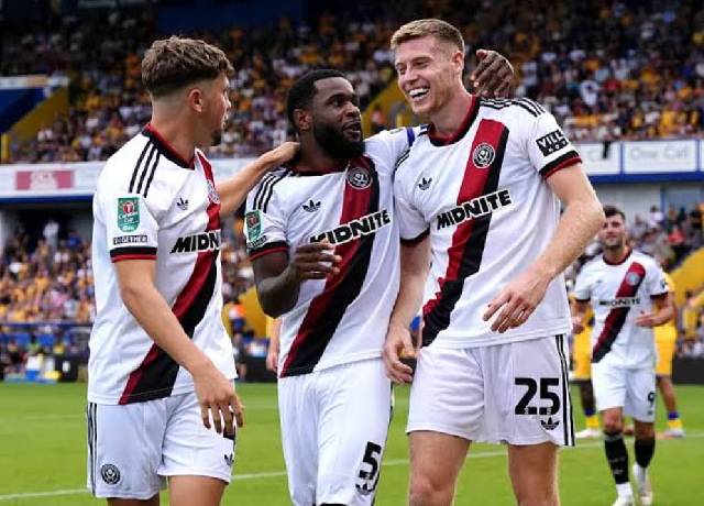 Kèo thẻ phạt Sheffield United vs Birmingham 23h30 ngày 15/08: Va chạm nhiều lần