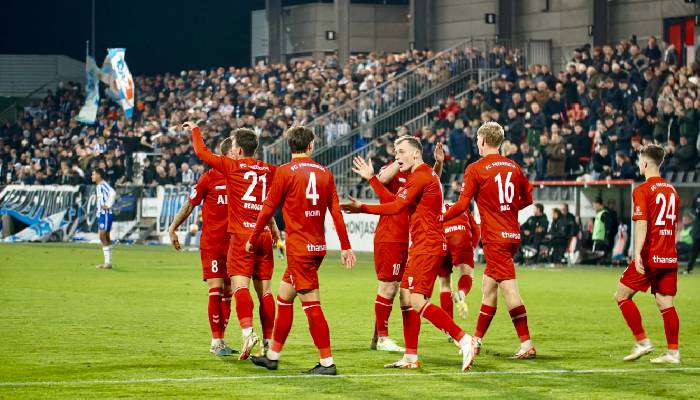 Soi kèo góc Fredericia vs Vejle, 00h00 ngày 16/9