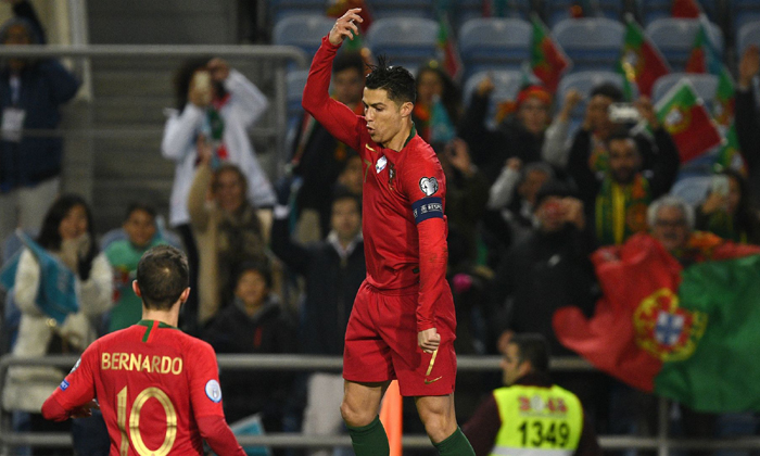 Kết quả bóng đá 15/11: Ronaldo lập hat-trick, Bồ Đào Nha hủy diệt Lithuania