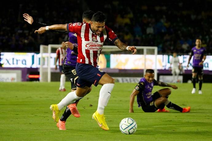 Soi kèo phạt góc Guadalajara Chivas vs Mazatlan, 10h ngày 17/12