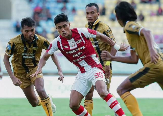 Nhận định, soi kèo Persis Solo vs Dewa United, 19h00 ngày 17/5: Đáng sợ hơn tưởng tượng Nhận định, soi kèo Persis Solo vs Dewa United, 19h00 ngày 17/5: Đáng sợ hơn tưởng tượng