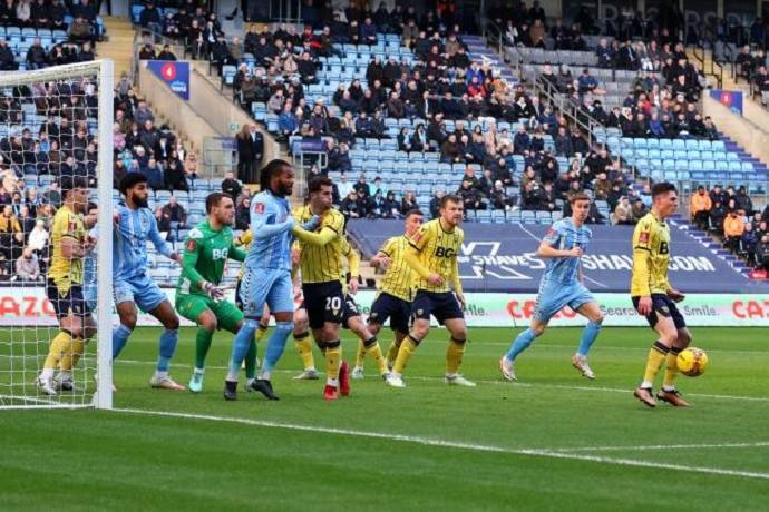 Nhận định, soi kèo Coventry City vs Oxford United, 2h00 ngày 17/8: Tân binh khởi sắc