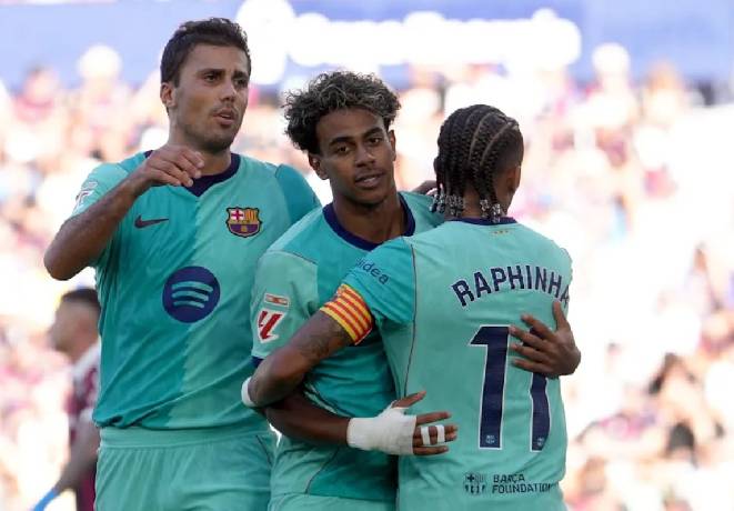 Kèo thẻ phạt Barcelona vs Racing Santander 02h30 ngày 17/09