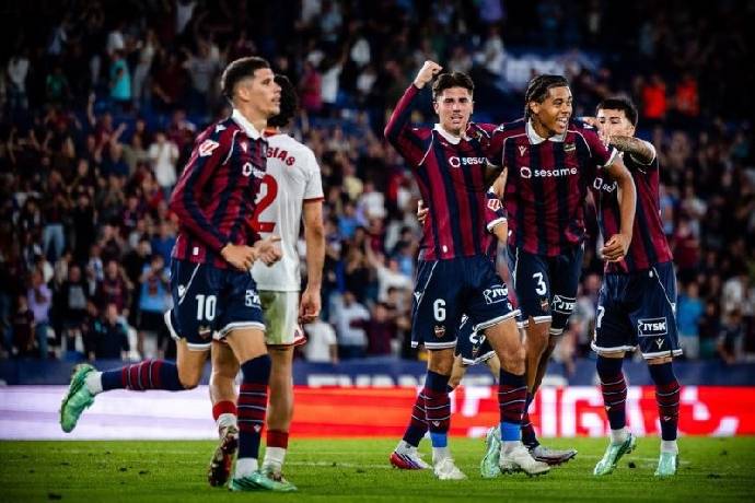Nhận định bóng đá Deportivo vs Levante, 02h00 ngày 17/10: Bất phân thắng bại