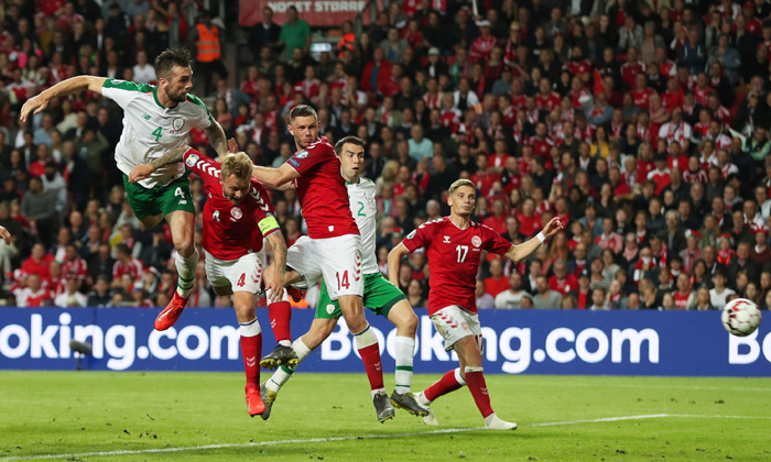 Ireland vs Đan Mạch (2h45 19/11): Kỳ tích xuất hiện?