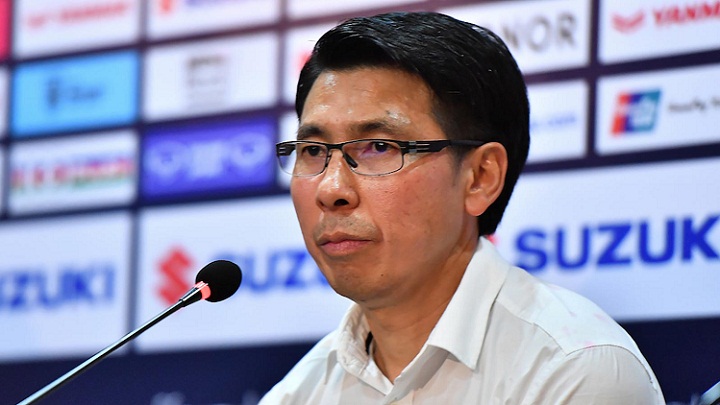Bỏ họp báo ở trận gặp Việt Nam, HLV Malaysia bị AFC ‘sờ gáy’