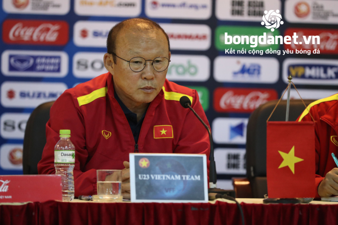 HLV Park Hang Seo ưu tiên gắn bó với bóng đá Việt Nam