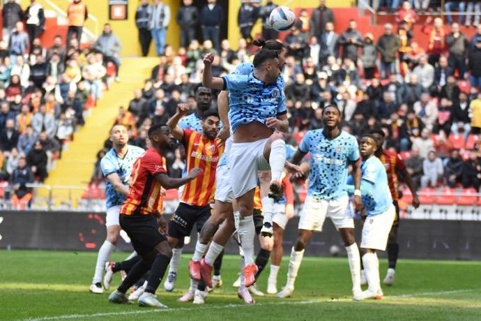 Nhận định, soi kèo Istanbul Basaksehir vs Kayserispor, 1h30 ngày 18/8: Phong độ lên cao