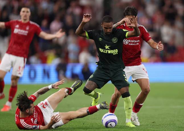 Nhận định, soi kèo Nottingham vs Brentford, 20h00 ngày 17/8: Khoảng trống trên hàng công