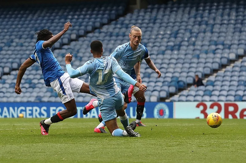 Nhận định Coventry vs Queens Park Rangers, 1h45 ngày 19/9