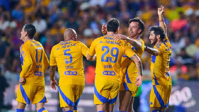 Kèo vàng bóng đá Chivas Guadalajara vs Tigres UANL, 08h00 ngày 18/9: Chia điểm?