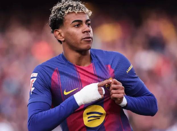 Kèo thẻ phạt Real Betis vs Barcelona 23h30 ngày 17/10