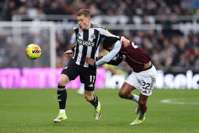 Soi kèo góc Newcastle vs Aston Villa, 23h30 ngày 17/10