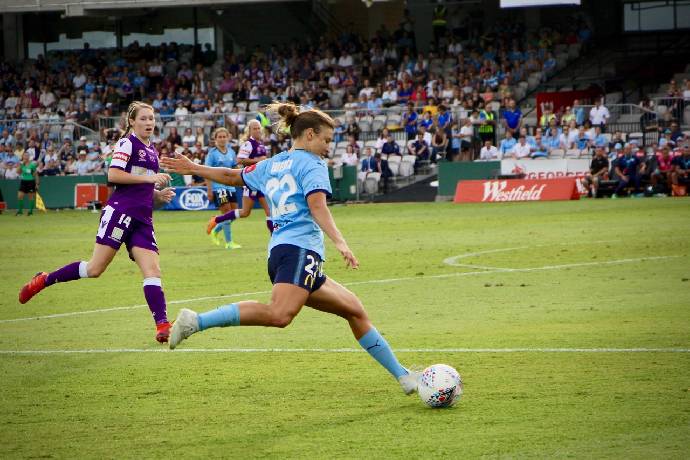 Soi kèo phạt góc nữ Sydney vs nữ Perth Glory, 11h ngày 21/1