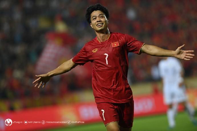 Danh sách đội tuyển Việt Nam gặp Indonesia: Công Phượng, Duy Mạnh bị loại