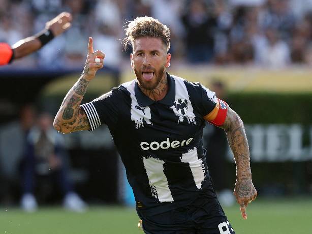 Sergio Ramos lập công, khiến HLV Inter ra mắt kém vui Sergio Ramos lập công, khiến HLV Inter ra mắt kém vui