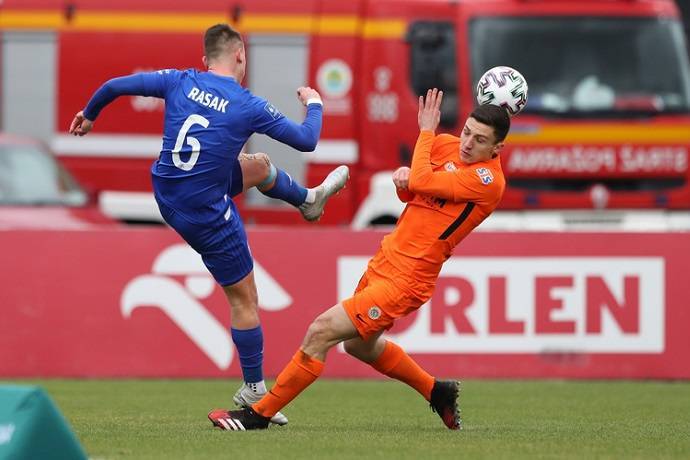 Nhận định, soi kèo Wisla Plock vs Zaglebie Lubin, 23h ngày 20/8