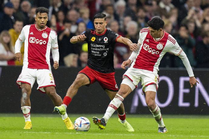 Máy tính dự đoán bóng đá 19/8: Excelsior vs Ajax Amsterdam